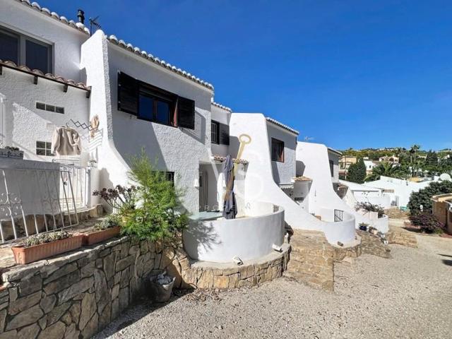 Adosada en venta en Benissa photo 0