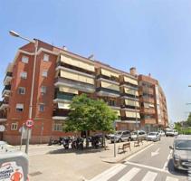 Piso en venta en Sant Boi de Llobregat, Baix Llobregat Sud photo 0