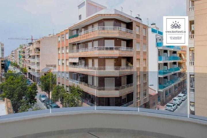 Apartamento en venta en Torrevieja, Playa del Cura photo 0