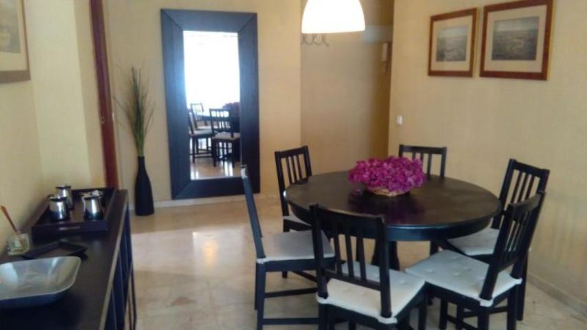 Piso en alquiler en Sevilla, Porvenir photo 0