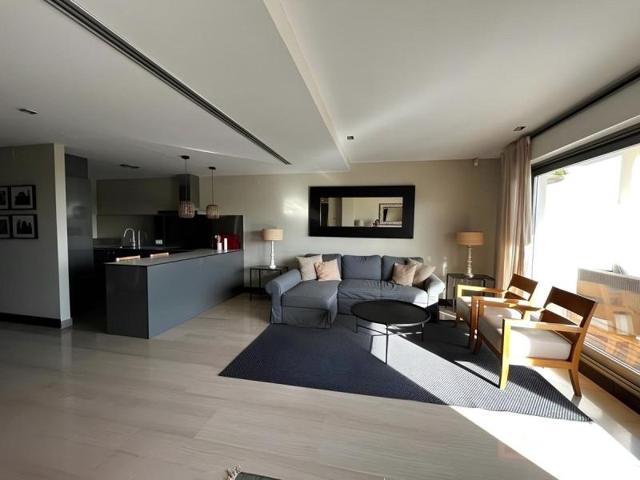 Piso en alquiler en Benahavís, Benahavis photo 0