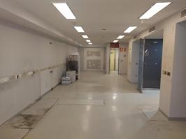 Local comercial en alquiler en Córdoba, Centro photo 0