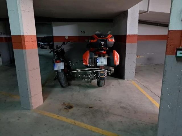 Garaje en venta en Lucena, Lucena photo 0