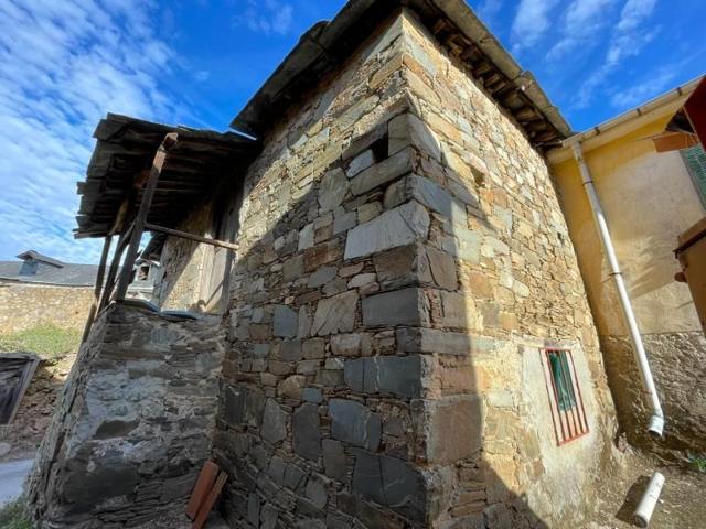 Casa en venta en Ponferrada, San lorenzo photo 0