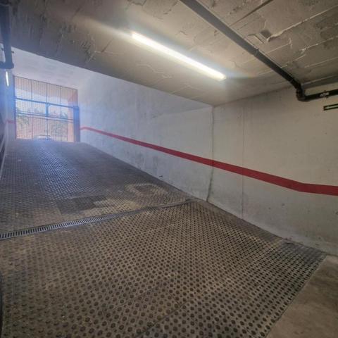 Parking en venta en Torredembarra, CENTRE photo 0