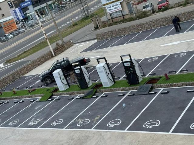 Local comercial en alquiler en Tarragona, Tarragona photo 0