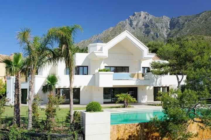 Chalet en alquiler en Marbella photo 0