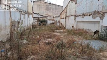 Terreno en venta en Tomelloso, Calle Don Victor Peñasco photo 0