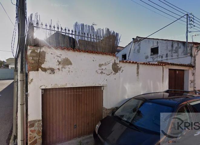 Chalet en venta en Recas photo 0