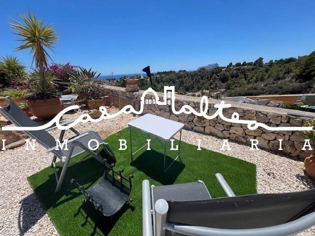 Apartamento en venta en Benissa, Cala Advocat - Baladrar photo 0
