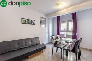 Piso en venta en Granada, Realejo photo 0