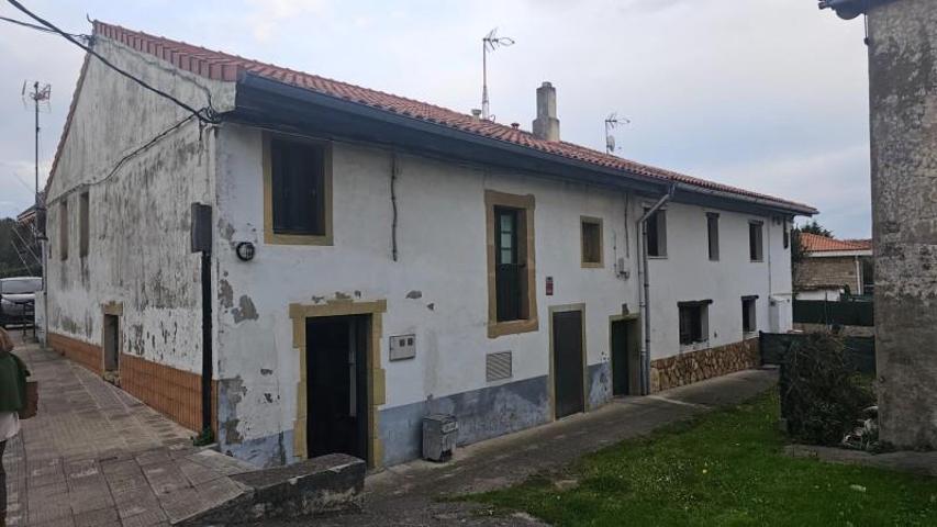 Casa con terreno en venta en Getxo, Sta. María de Getxo photo 0