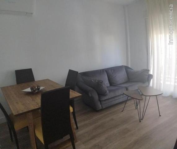 Piso en alquiler en Plasencia, Maria la brava, 10600 photo 0