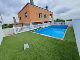 Chalet en alquiler en Corbera, Pla de Montserrat photo 0