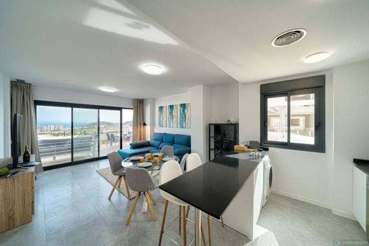 Piso en alquiler en Finestrat, Finestrat photo 0