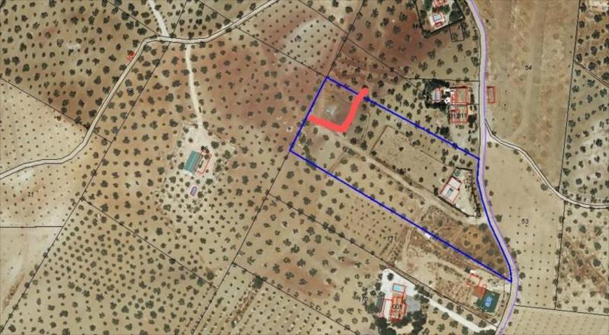 Terreno en venta en Lucena, Lucena photo 0