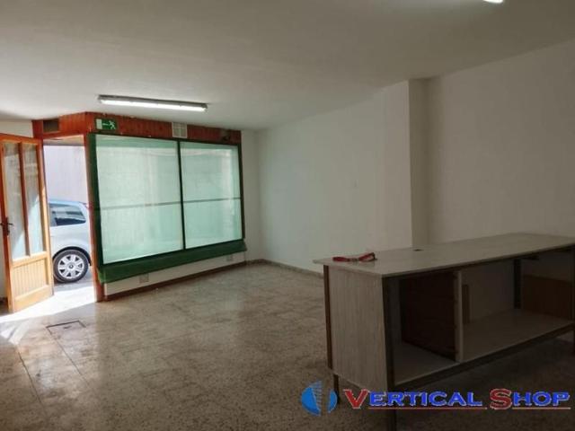 Local comercial en venta en Caudete, Avenida Virgen de Gracia photo 0
