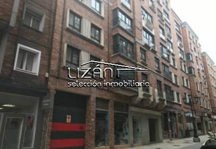 Garaje en venta en Oviedo, Oviedo photo 0