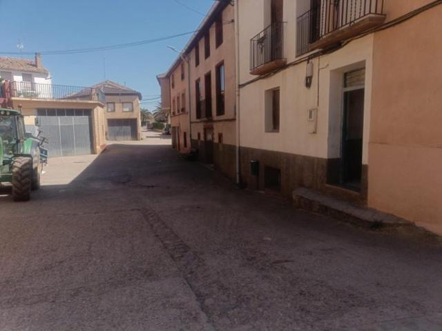 Casa con terreno en venta en Cervera del Río Alhama, Cabreton photo 0