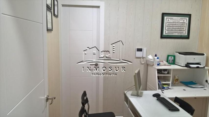 Local comercial en venta en Lucena, Lucena photo 0