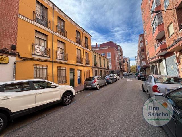 Piso en venta en Valladolid photo 0