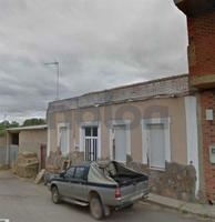 Adosada en venta en Castrogonzalo, Benavente photo 0