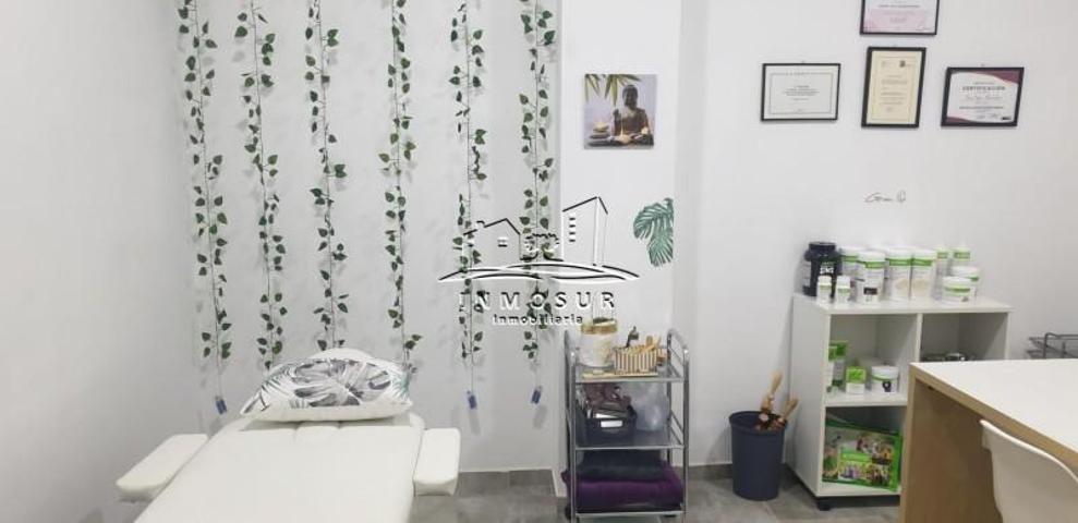 Oficina en venta en Lucena, Lucena photo 0