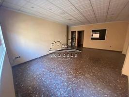 Oficina en venta en Lucena, Lucena photo 0