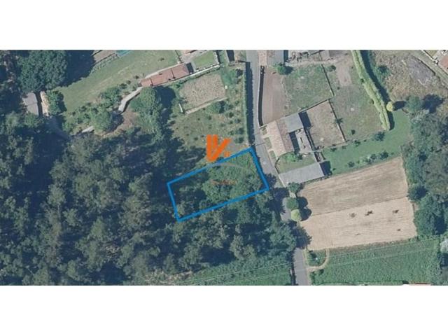 Terreno en venta en Santiago de Compostela photo 0