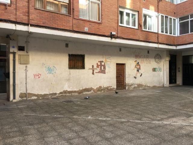 Local comercial en venta en Palencia, Centro photo 0