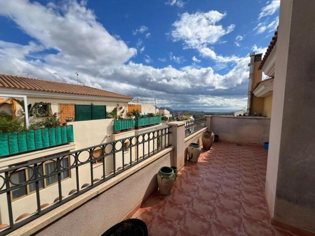 Casa en venta en La Nucia, Centro photo 0