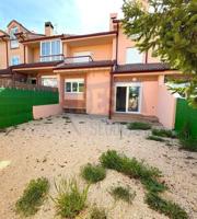 Adosada en venta en La Lastrilla, La Lastrilla-Segovia photo 0