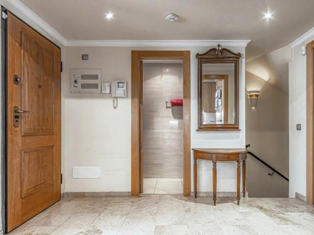 Edificio en venta en Santiago del Teide photo 0