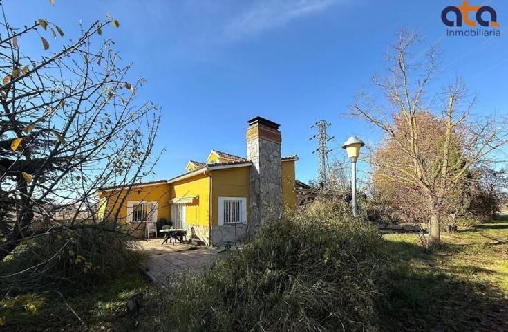 Chalet en venta en Valladolid, La Overuela photo 0