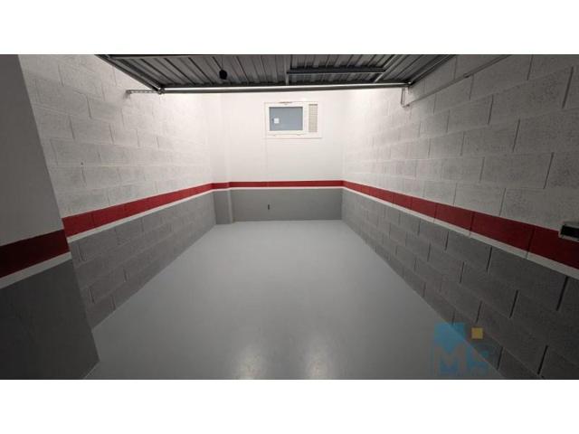 Garaje en alquiler en Donostia-San Sebastián, Bidebieta photo 0