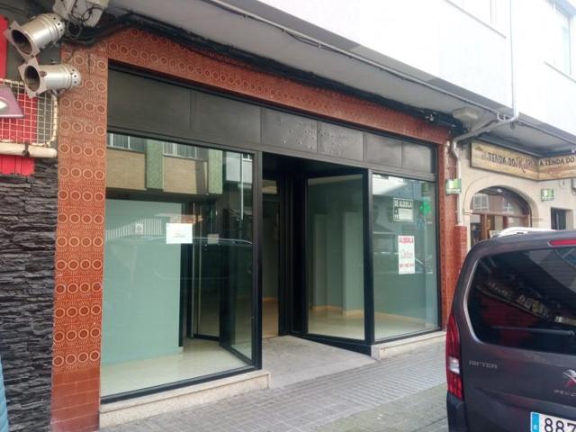 Local comercial en alquiler en Ferrol photo 0