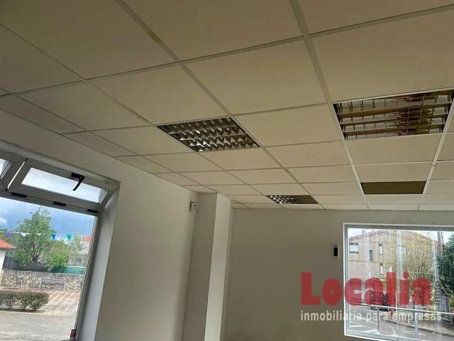 Local comercial en alquiler en Miengo, Plaza Marqués de Valdecilla, 39310 photo 0