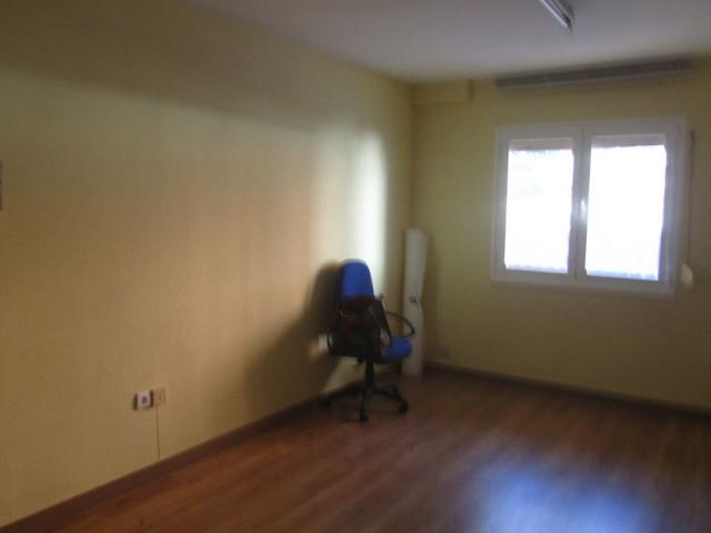 Local comercial en alquiler en Palencia, Centro photo 0