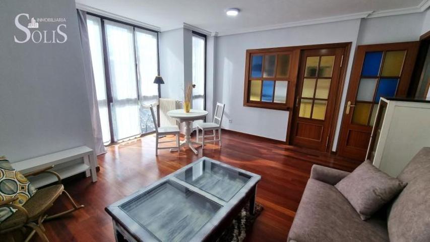 Piso en alquiler en Oviedo, Centro photo 0