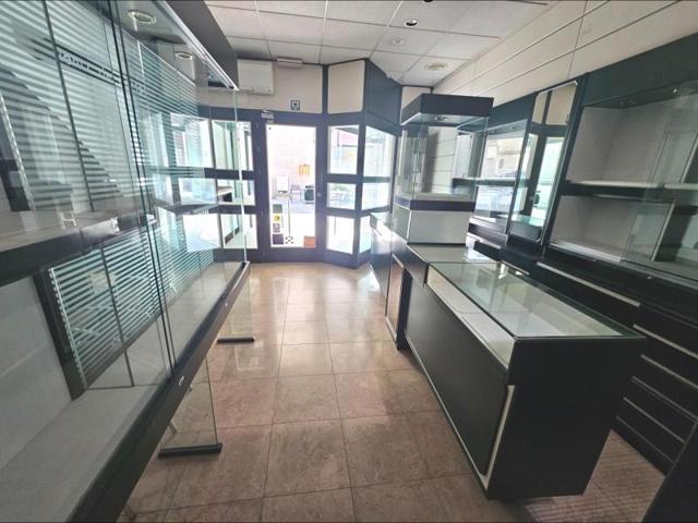 Local comercial en alquiler en Sant Celoni, CENTRE photo 0