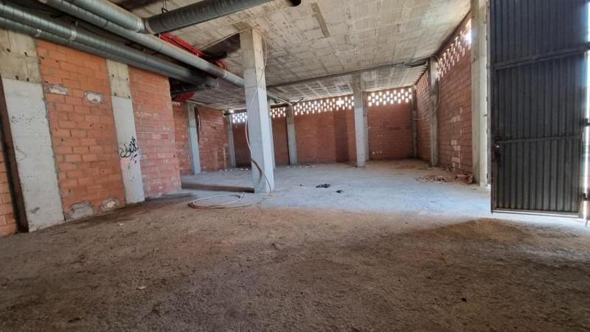 Local comercial en alquiler en Roquetas de Mar, Urbanizacion photo 0