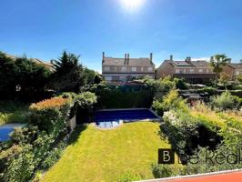 Habitación en alquiler en Villanueva de la Cañada, Calle Sierra de Alcaraz, 28691 photo 0
