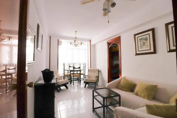 Piso en alquiler en Almería, Centro photo 0