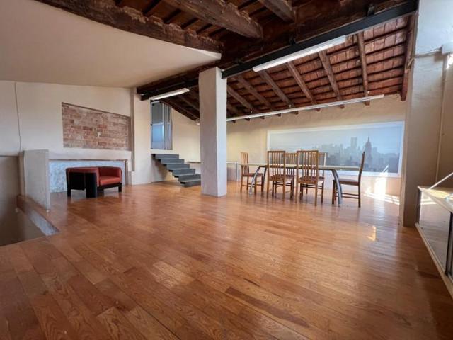 Local comercial en alquiler en Llíria, Juan izquierdo-estación photo 0