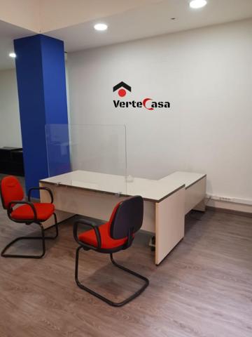 Local comercial en alquiler en Valencia, Benimaclet photo 0