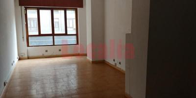 Oficina en alquiler en Santander, Calle San Fernando, 39010 photo 0