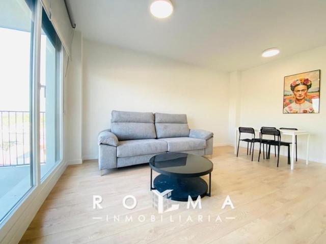 Piso en alquiler en Dos Hermanas, Entrenúcleos photo 0