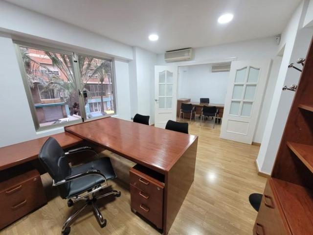 Oficina en alquiler en Alicante, Centro - Diputación photo 0