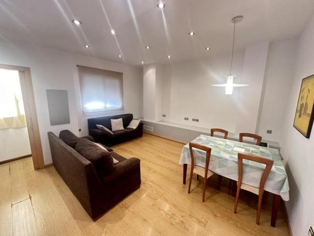 Piso en alquiler en Valencia, Carrer de Sant Josep de Calassanç, 46008 photo 0