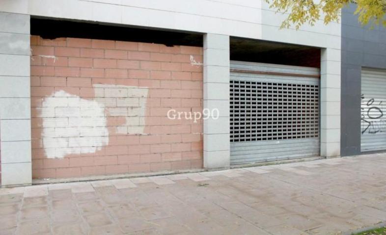 Local comercial en alquiler en Lleida, CAPPONT photo 0